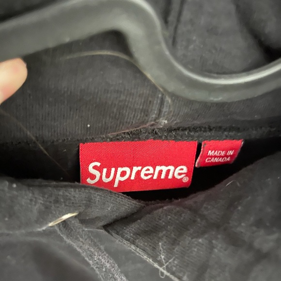 Supreme hoodie 100% authentic - Picture 4 of 4